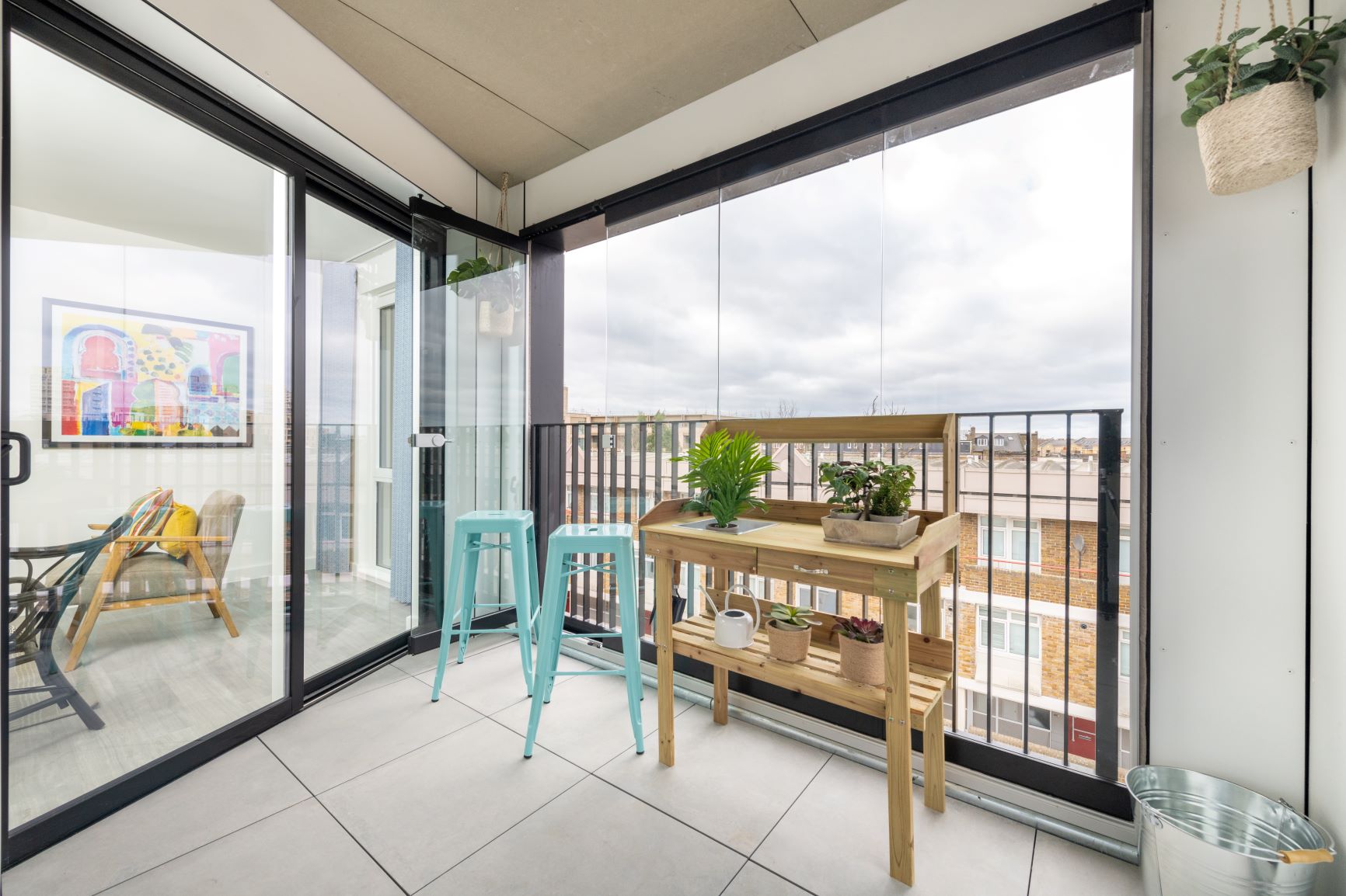 Tyler House  - Apartment balcony